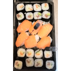 Plateau de 20 Sushi et Maki