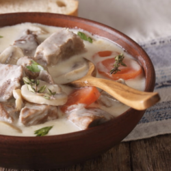 ASSO-Blanquette de volaille...